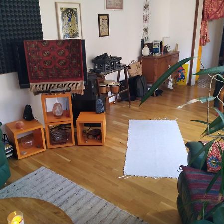Nettes Apartment Im 14Ten Bezirk In Wien ภายนอก รูปภาพ